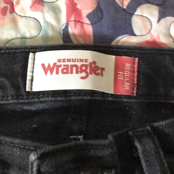 Men’s wrangler jeans - Picture 5 of 5